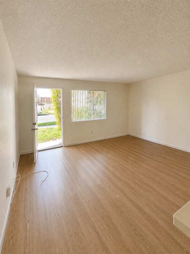 Photo - 11438 Killion St Unit #2