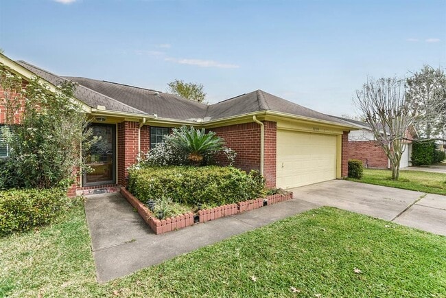 Building Photo - 22314 Rangeview Dr Rental