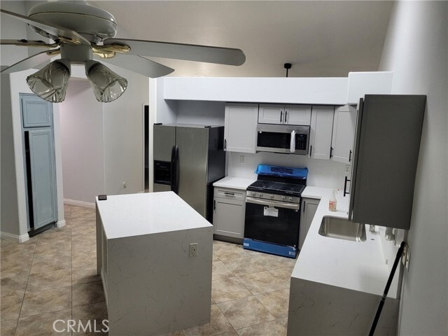 Photo - 18885 Oakview Way