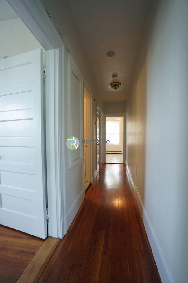 Photo - 1 Ashford Ct Unit 6