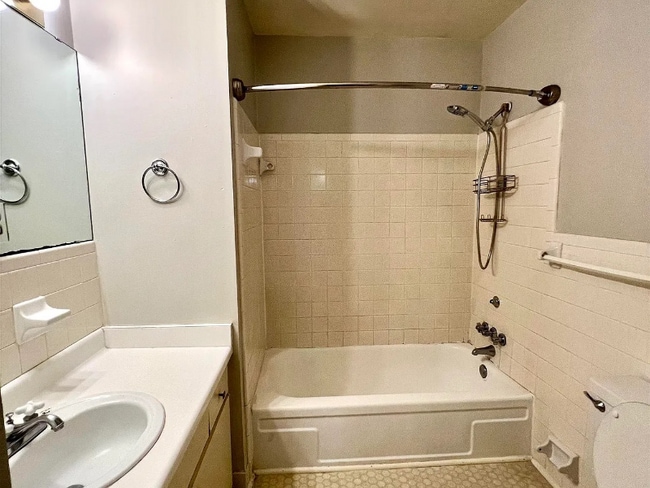 Photo - 1701 Lobdell Ave