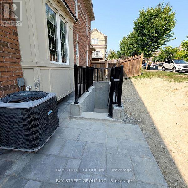 Photo - 43 Herefordshire Cres