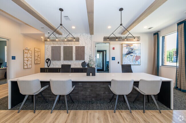 Leasing Office