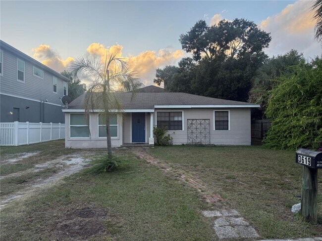 Photo - 3619 S Hesperides St