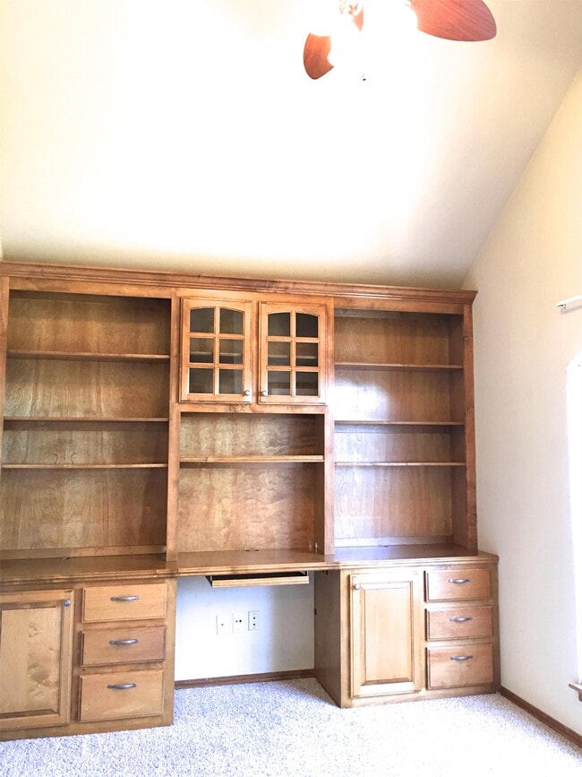 Photo - 813 W Windmill Ct