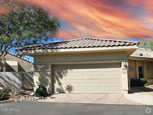 Building Photo - 6510 S Hazelton Ln Rental