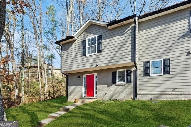 Photo - 752 Barnes Mill Trace NE