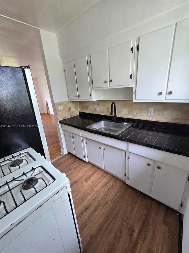 Photo - 7035 Rue Granville Unit 3