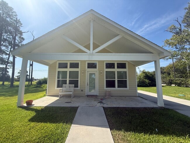 Photo - 5501 Avenue A