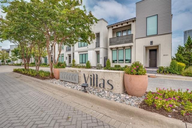 Building Photo - 6129 Echelon Way