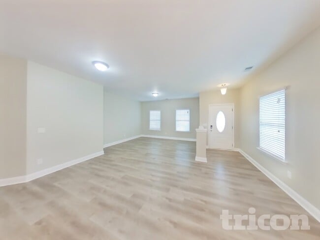 Photo - 240 Fox Squirrel Cir