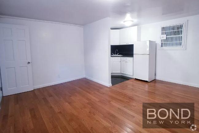 Building Photo - 1 bedroom in Brooklyn NY 11211 Unit 1B Rental