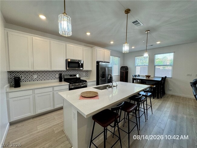 1742 Strada Nathan