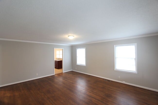 Photo - 3 Bedroom, 1.5 Bath! New on the Market and Newly Renovated! Better Hurry!!