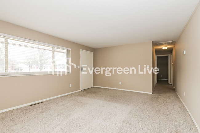 Photo - 3927 Elmira Dr