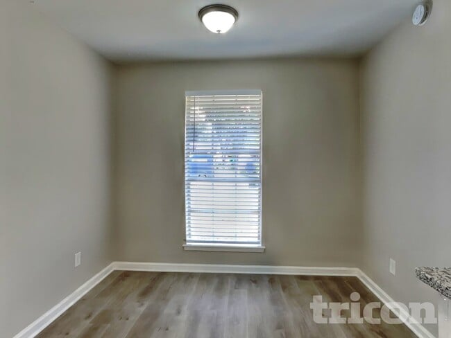 Photo - 9007 Gauguin Dr