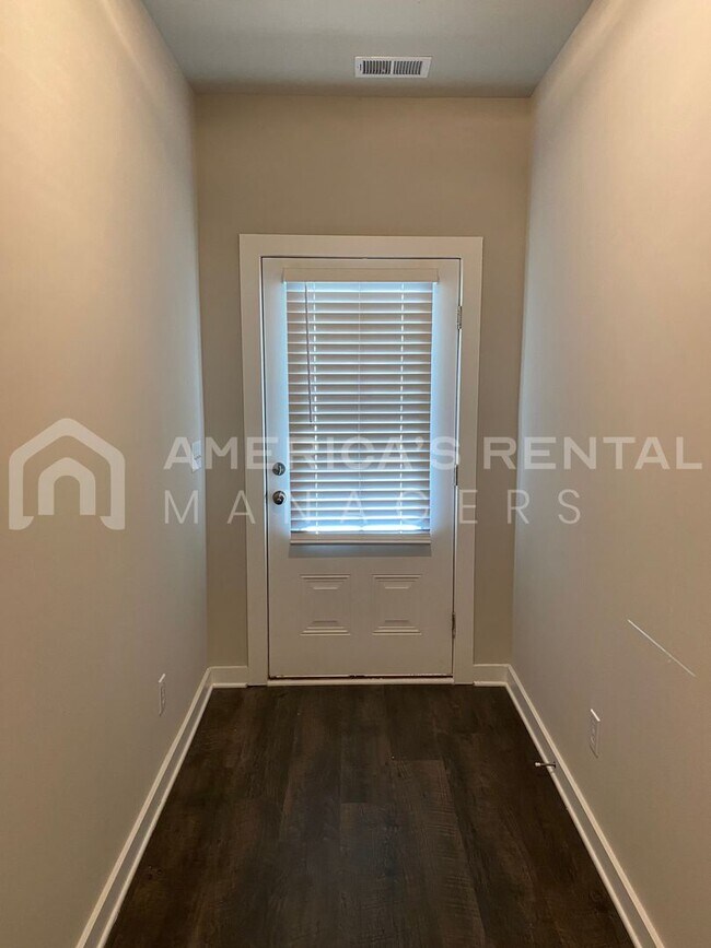 Photo - Home for Rent in Jemison, AL... View with 48 Hours Notice!