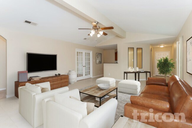 Photo - 432 Palomino Stand Dr