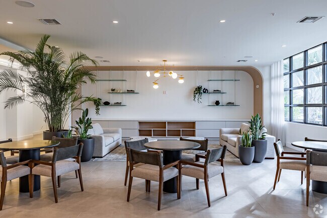 Clubroom - Griffin 441