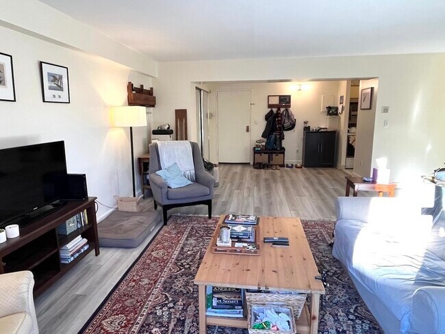 Photo - 125 Pleasant St Unit 105