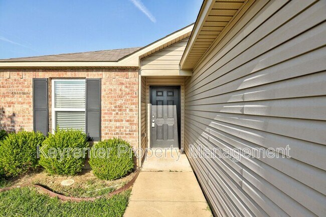 Photo - 7613 Lipizzan Rd