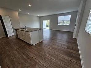 Photo - 5308 Melbourne Ln