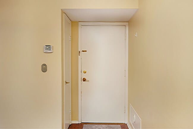 Photo - 728 Garland Cir Unit F