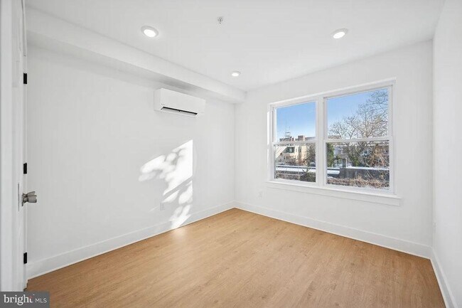 Photo - 3413 N 19th St Unidad A