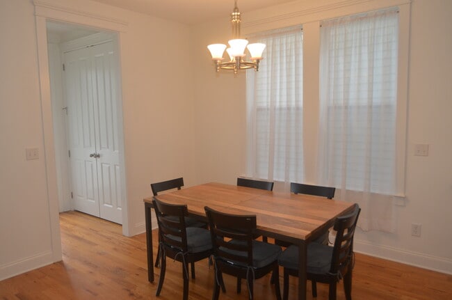 Photo - 1207 Appling Dr