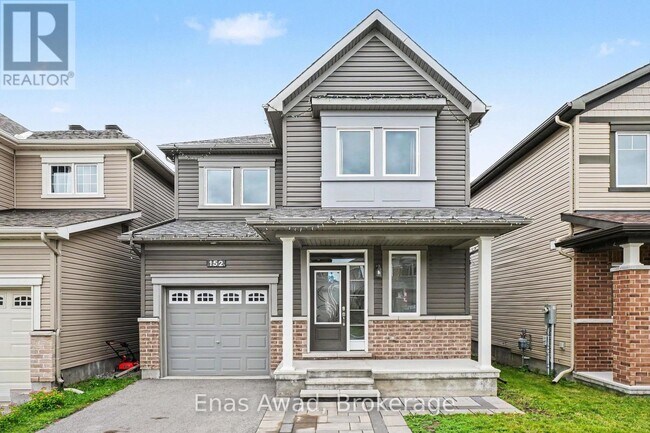 Photo - 152 Westover Cres