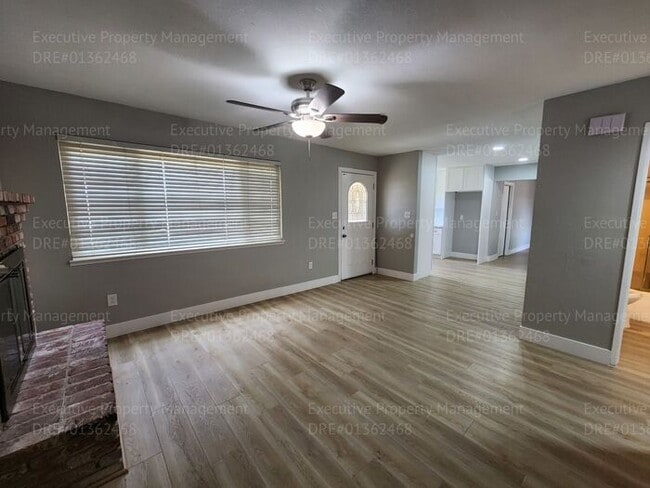 Photo - 4 bedroom 2 bath great location. *Move in ...