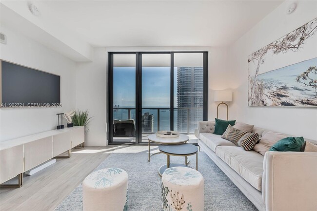 Photo - 1010 Brickell Ave Unit 4303