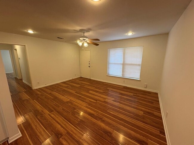 Photo - 6506 Linda Ln