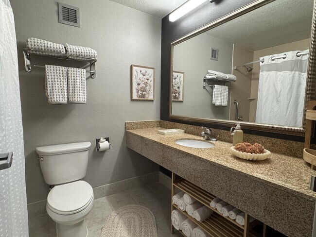 Photo - 6175 W Grand Ave