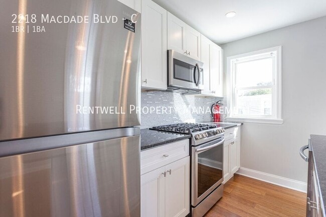 Photo - 2218 MacDade Boulevard Unidad C
