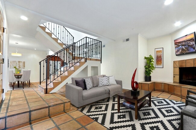 Photo - Isola Bella Townhomes Unit 114