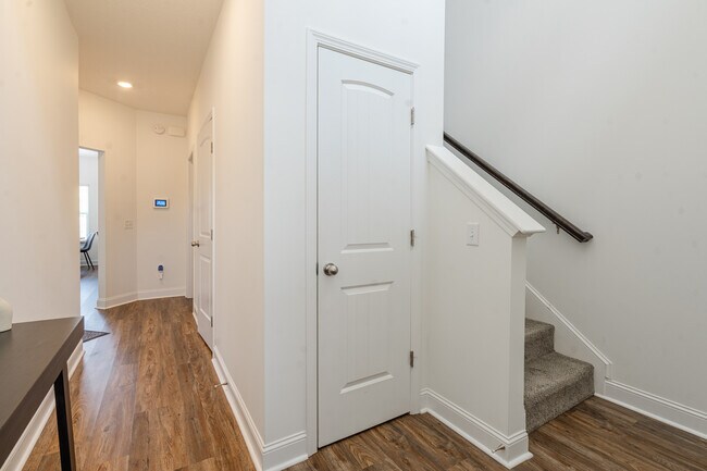 Photo - 152 Centennial Ct