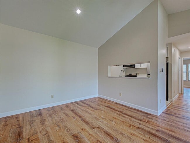 Photo - 4008 Crockers Lake Blvd Unit 22