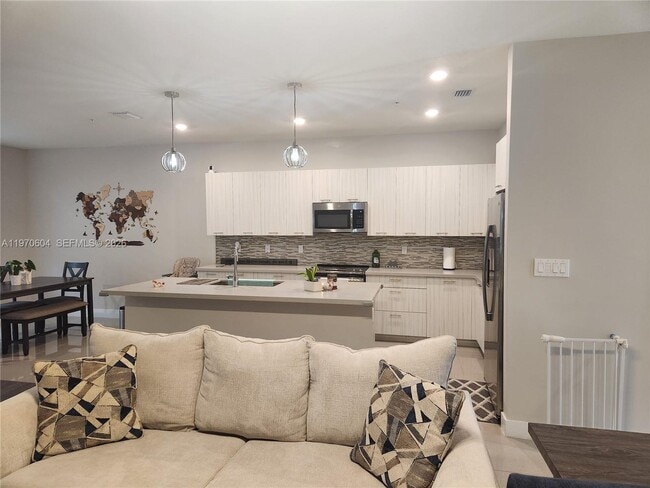 Photo - 4745 NW 84th Ct Unit 18