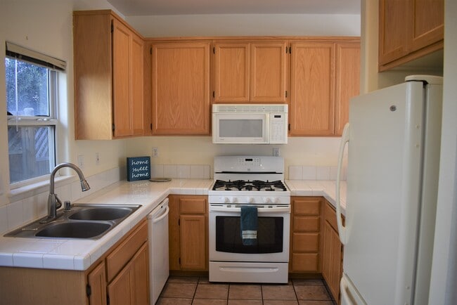 Photo - 538 Margie Pl