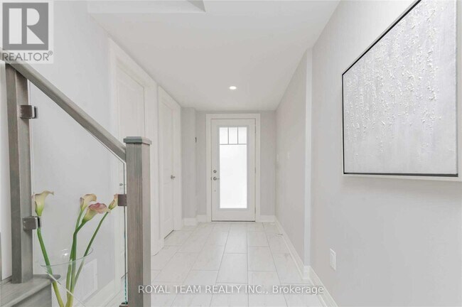 Photo - 25 Kodiak Tsse