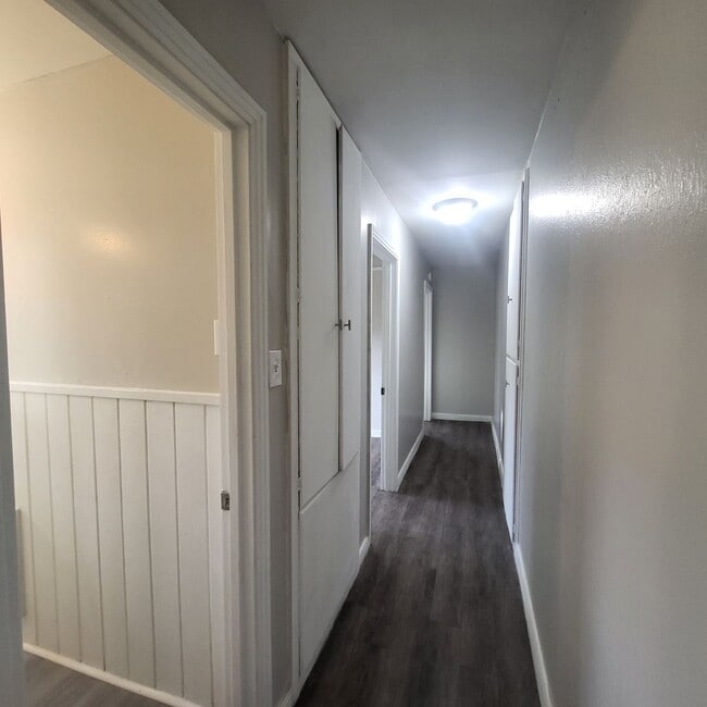 Photo - 2306 SW 8th Ave Unidad 2306 SW 8th #B