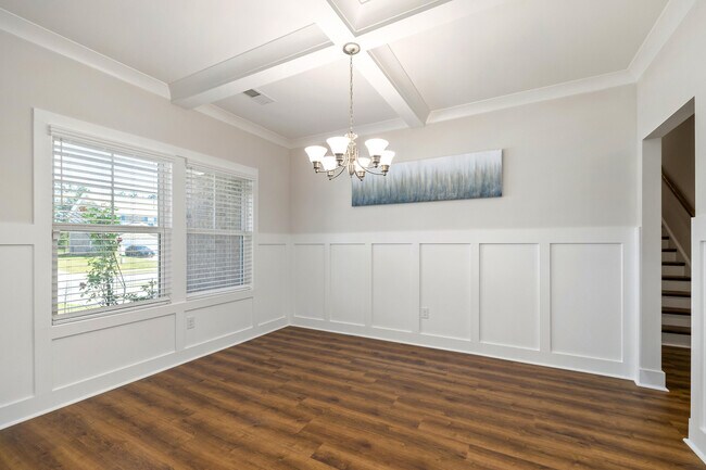 Photo - 2070 Hatteras Way