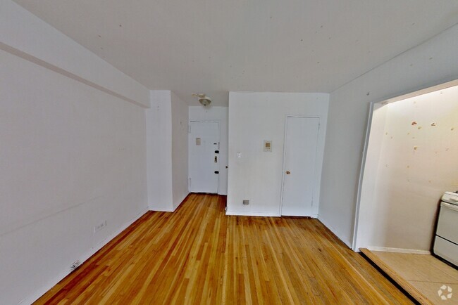 Building Photo - 340 E 58th St Unit 4E Rental