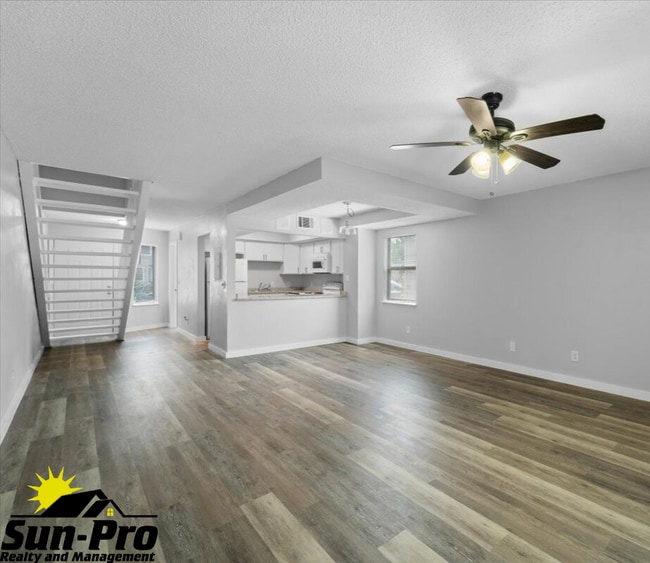 Photo - 3960 Oak Trail Run