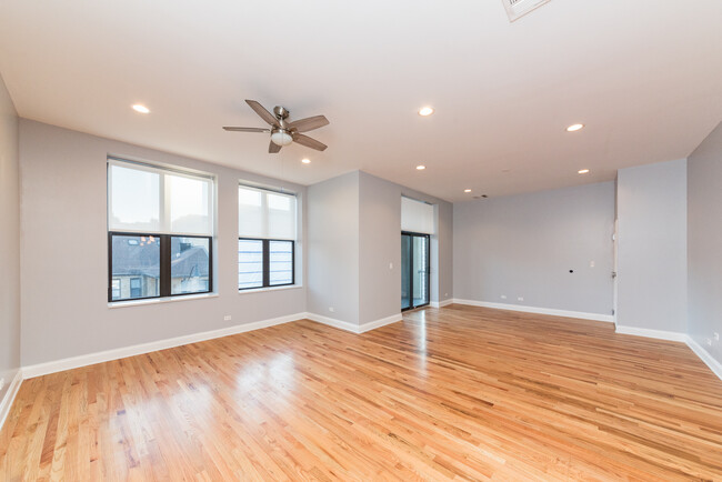 3122 N Broadway, Unit 250, Chicago, IL 60657 - 3124 N Broadway St Apartment Unit 205