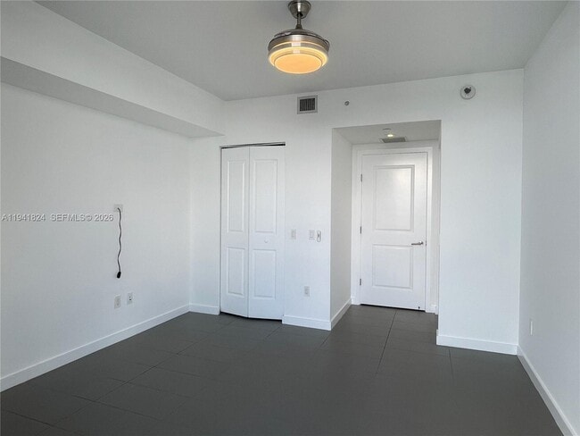 Photo - 1600 NE 1st Ave Unidad 3618