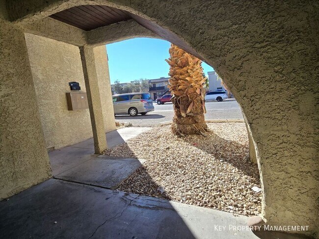 Photo - 5340 Retablo Ave Unit B