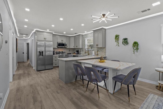 Photo - 1705 Seigle Ave Unit ID1268899P