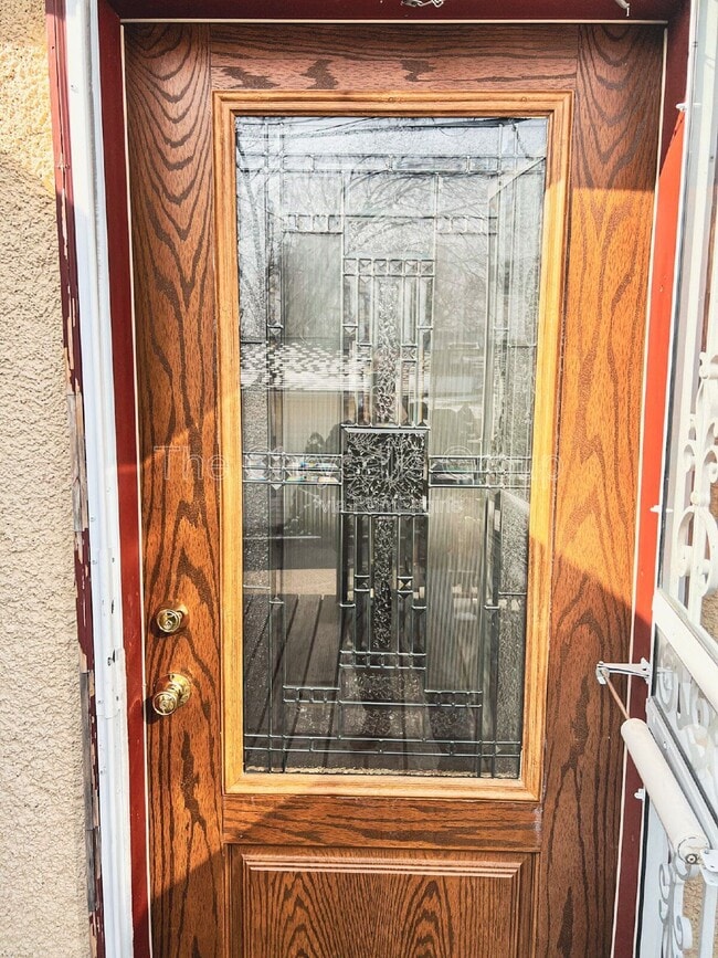 Photo - 537 1/2 Bucklin St